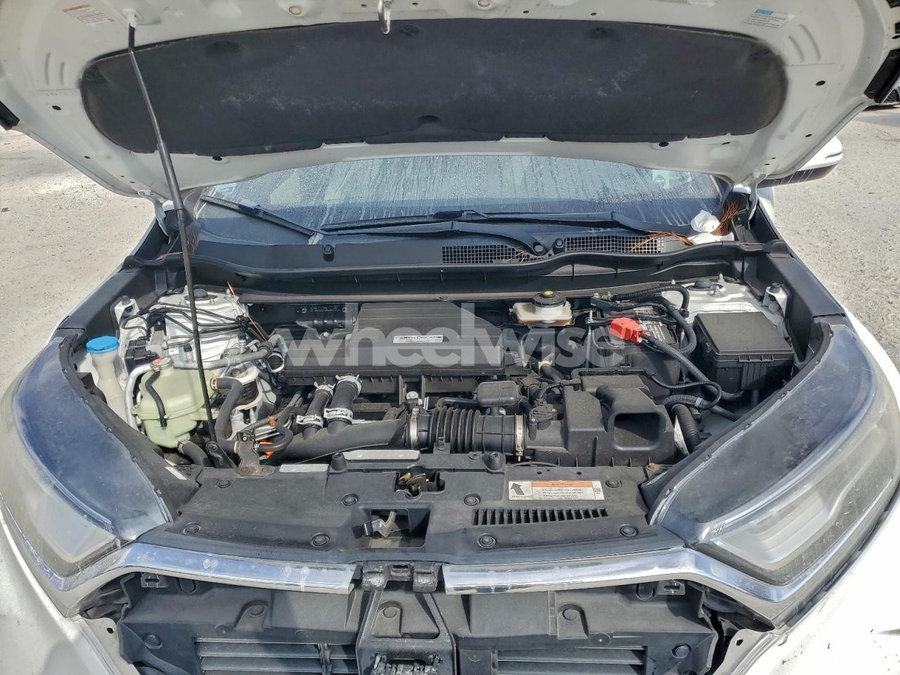 Photo 12 of 2019 HONDA CR-V TOURING (VIN 7FARW1H93KE008617)