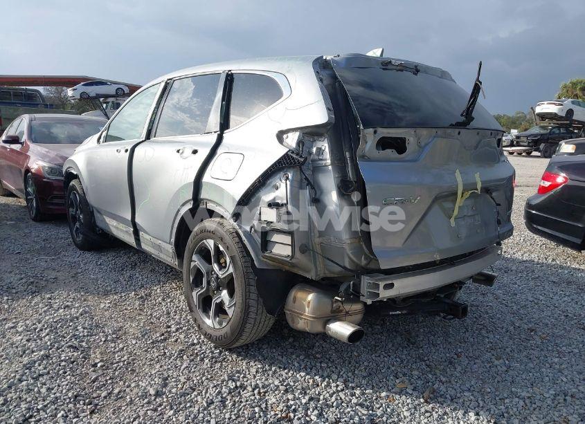 Photo 3 of 2018 Honda Cr-v TOURING (VIN 7FARW1H97JE055342)