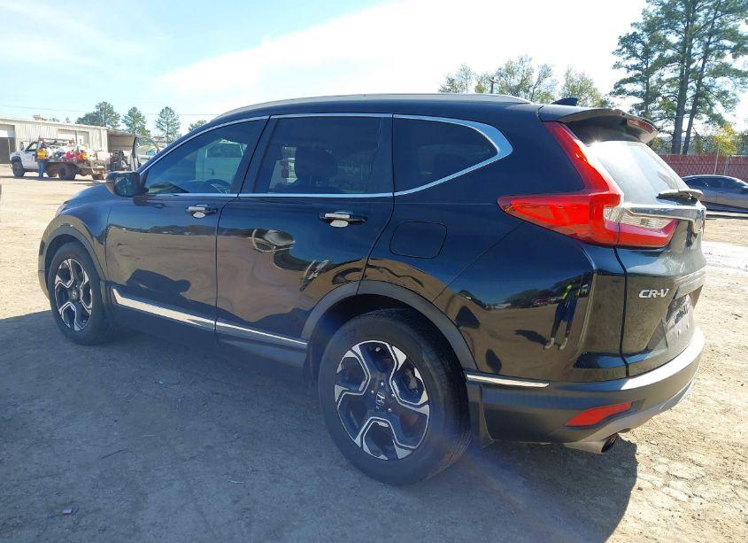 Photo 3 of 2019 Honda Cr-v TOURING (VIN 7FARW1H98KE014879)