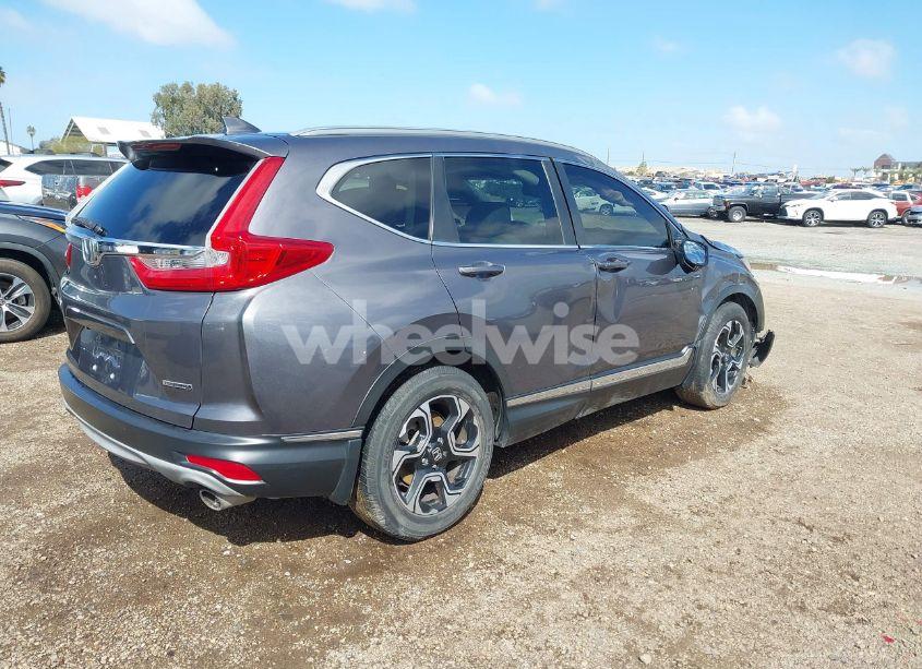 Photo 4 of 2019 Honda Cr-v TOURING (VIN 7FARW1H99KE005270)