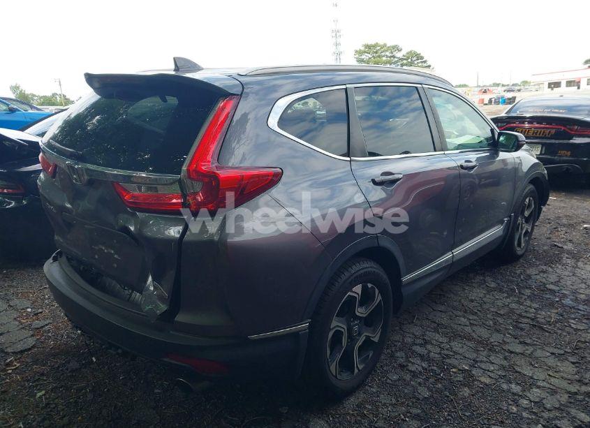 Photo 13 of 2018 Honda Cr-v TOURING (VIN 7FARW1H9XJE040530)