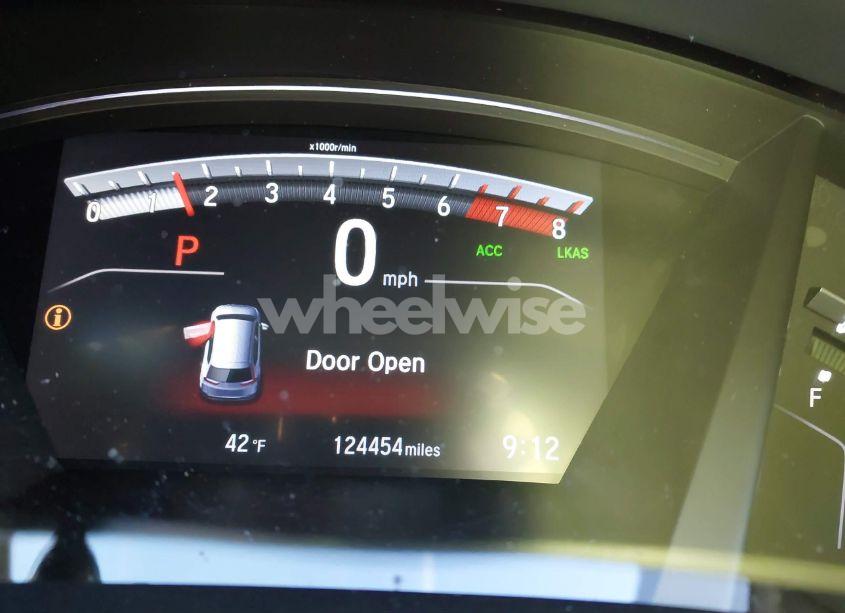 Photo 16 of 2018 Honda Cr-v TOURING (VIN 7FARW1H9XJE053682)