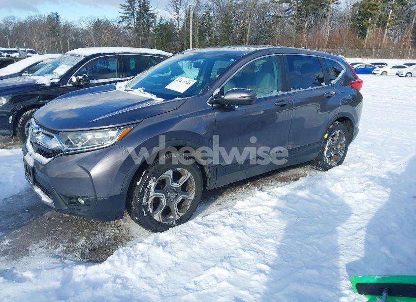 Photo 2 of 2018 Honda Cr-v EX (VIN 7FARW2H50JE033721)