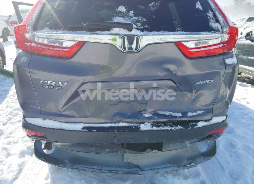 Photo 6 of 2018 Honda Cr-v EX (VIN 7FARW2H50JE033721)