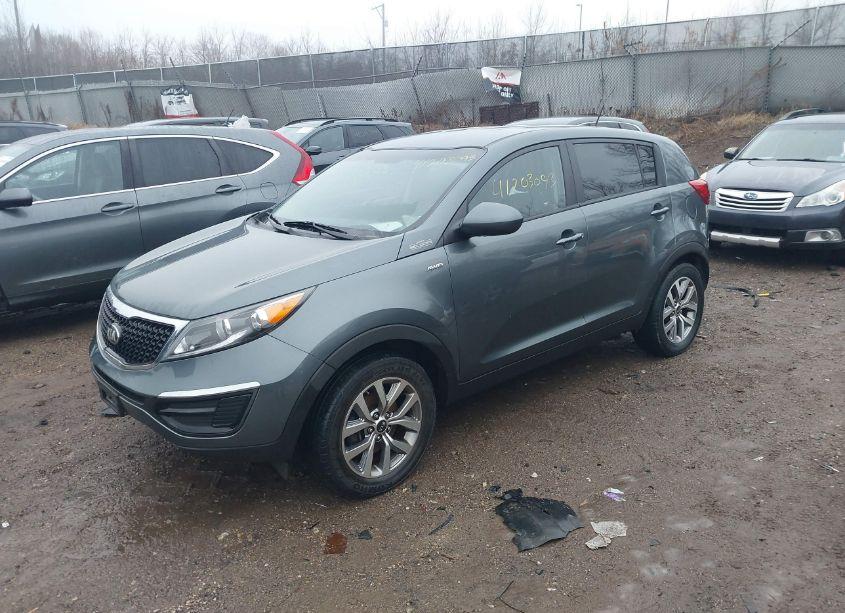 Photo 2 of 2018 Honda Cr-v EX (VIN 7FARW2H50JE084779)