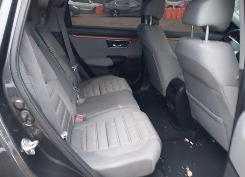 Photo 8 of 2019 Honda Cr-v EX (VIN 7FARW2H50KE056210)