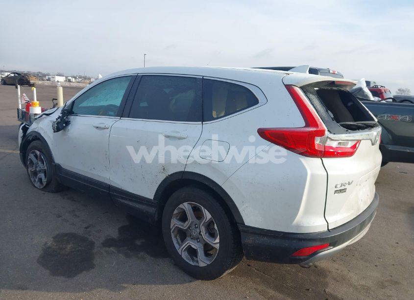 Photo 3 of 2019 Honda Cr-v EX (VIN 7FARW2H50KE061861)