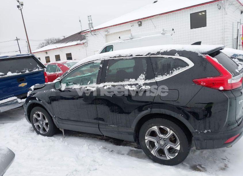 Photo 14 of 2018 Honda Cr-v EX (VIN 7FARW2H51JE001246)