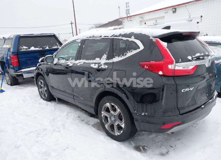 Photo 3 of 2018 Honda Cr-v EX (VIN 7FARW2H51JE001246)