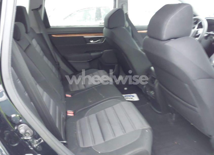 Photo 8 of 2018 Honda Cr-v EX (VIN 7FARW2H51JE001246)