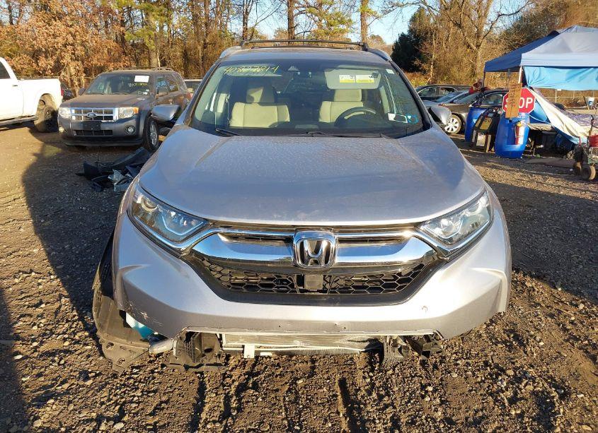 Photo 13 of 2018 Honda Cr-v EX (VIN 7FARW2H52JE056885)