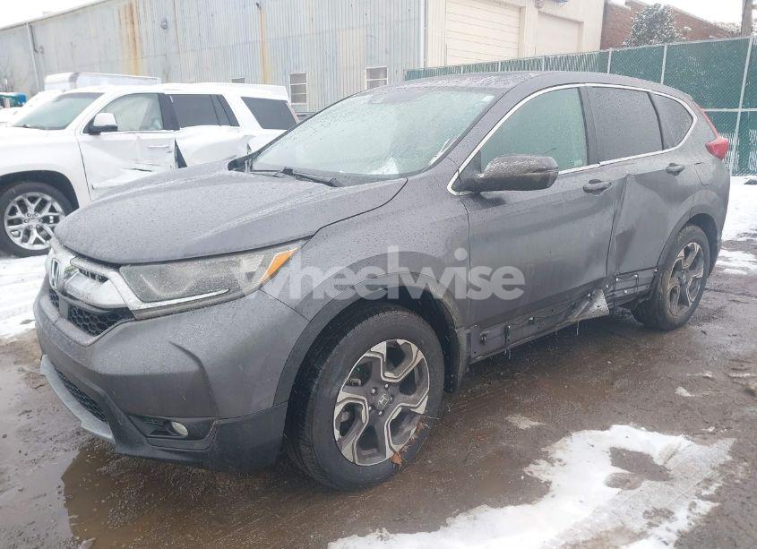 Photo 2 of 2019 Honda Cr-v EX (VIN 7FARW2H53KE003338)