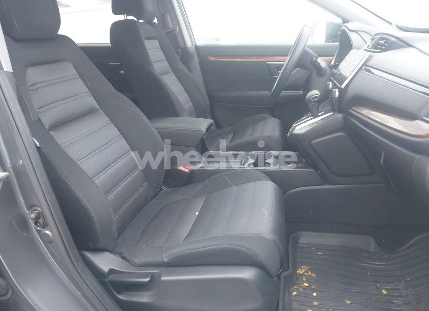 Photo 5 of 2019 Honda Cr-v EX (VIN 7FARW2H53KE003338)