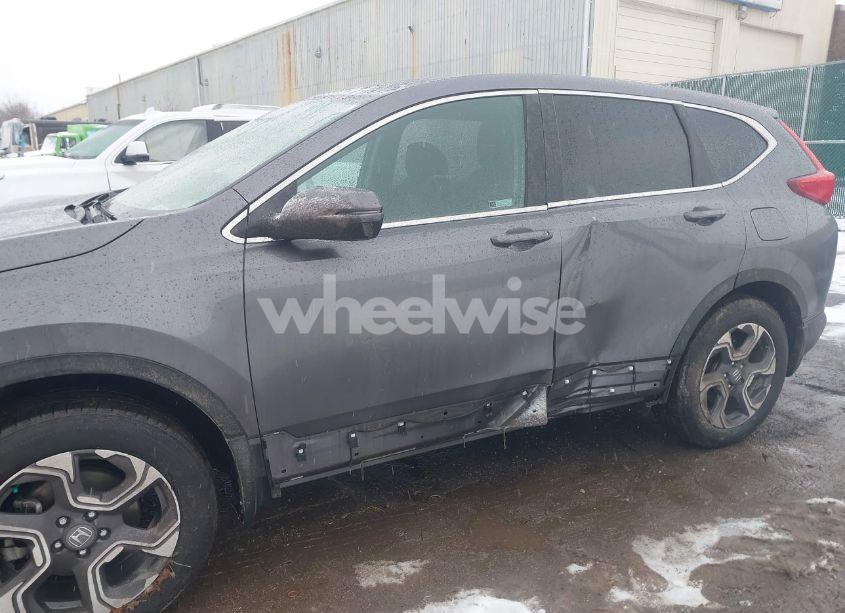 Photo 6 of 2019 Honda Cr-v EX (VIN 7FARW2H53KE003338)