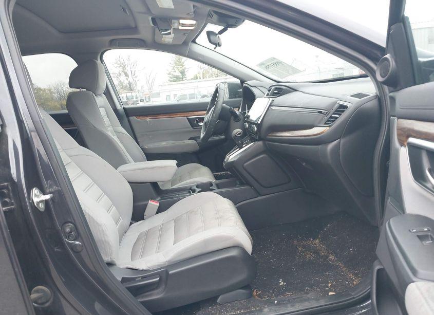 Photo 5 of 2018 Honda Cr-v EX (VIN 7FARW2H54JE012158)