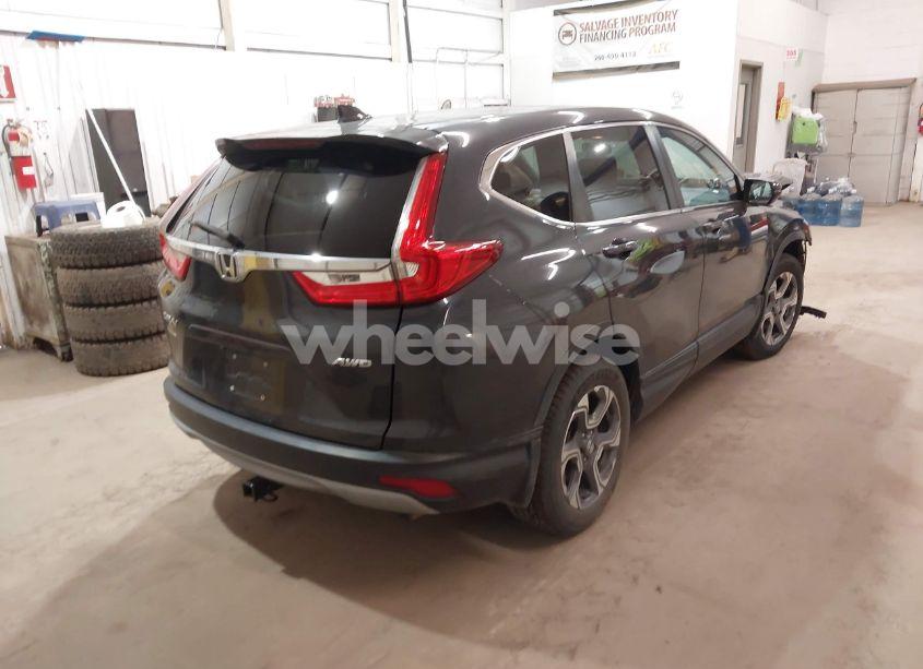 Photo 4 of 2018 Honda Cr-v EX (VIN 7FARW2H54JE028926)