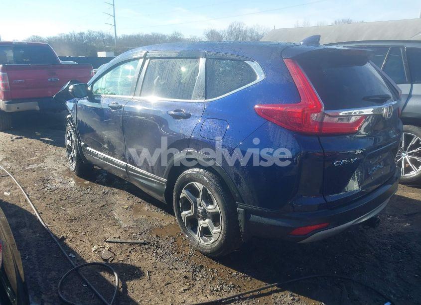 Photo 3 of 2018 Honda Cr-v EX (VIN 7FARW2H54JE070805)