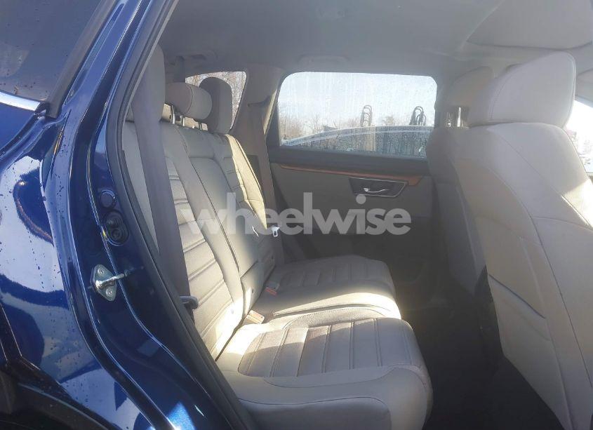 Photo 8 of 2018 Honda Cr-v EX (VIN 7FARW2H54JE070805)