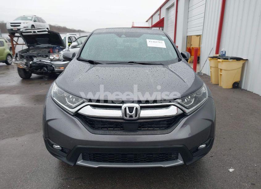 Photo 13 of 2018 Honda Cr-v EX (VIN 7FARW2H54JE098314)