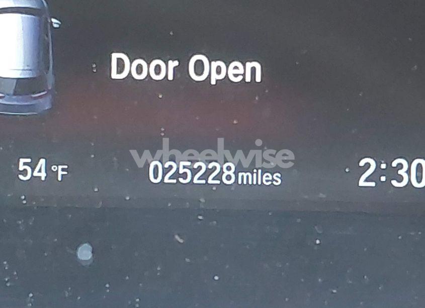 Photo 16 of 2018 Honda Cr-v EX (VIN 7FARW2H55JE059151)