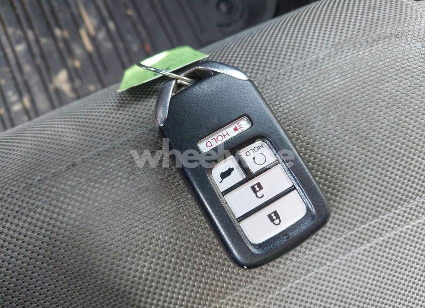 Photo 11 of 2018 Honda Cr-v EX (VIN 7FARW2H55JE089153)