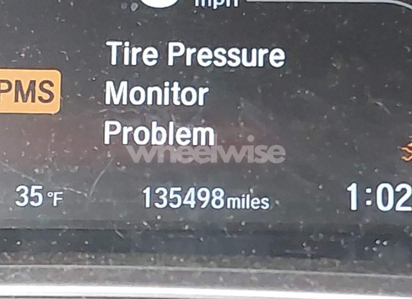 Photo 15 of 2018 Honda Cr-v EX (VIN 7FARW2H55JE103150)