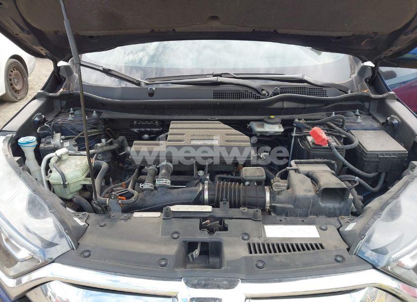 Photo 10 of 2018 Honda Cr-v EX (VIN 7FARW2H55JE103780)