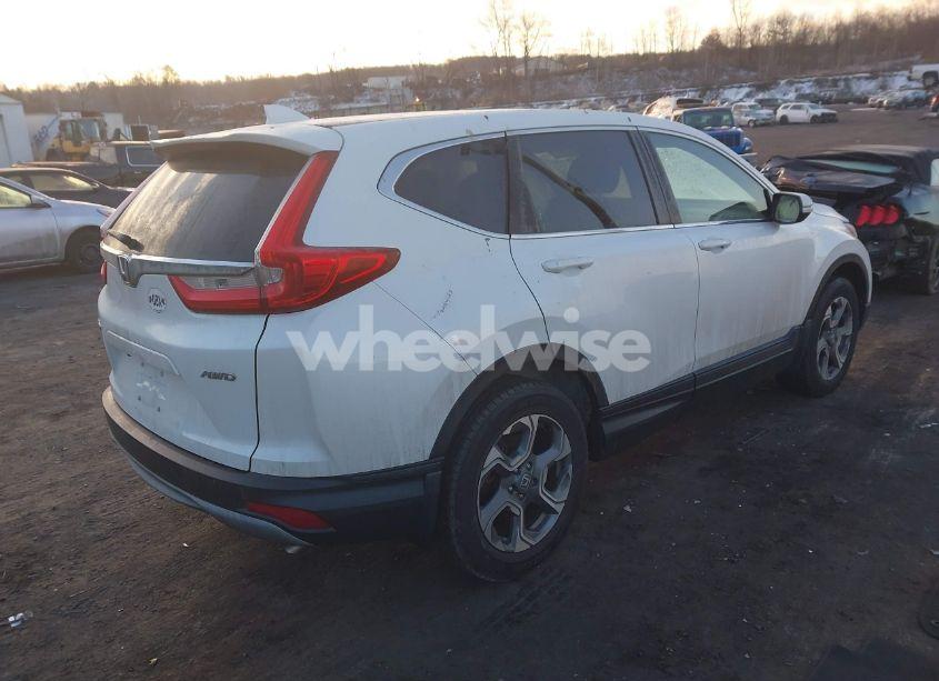 Photo 4 of 2019 Honda Cr-v EX (VIN 7FARW2H55KE021162)