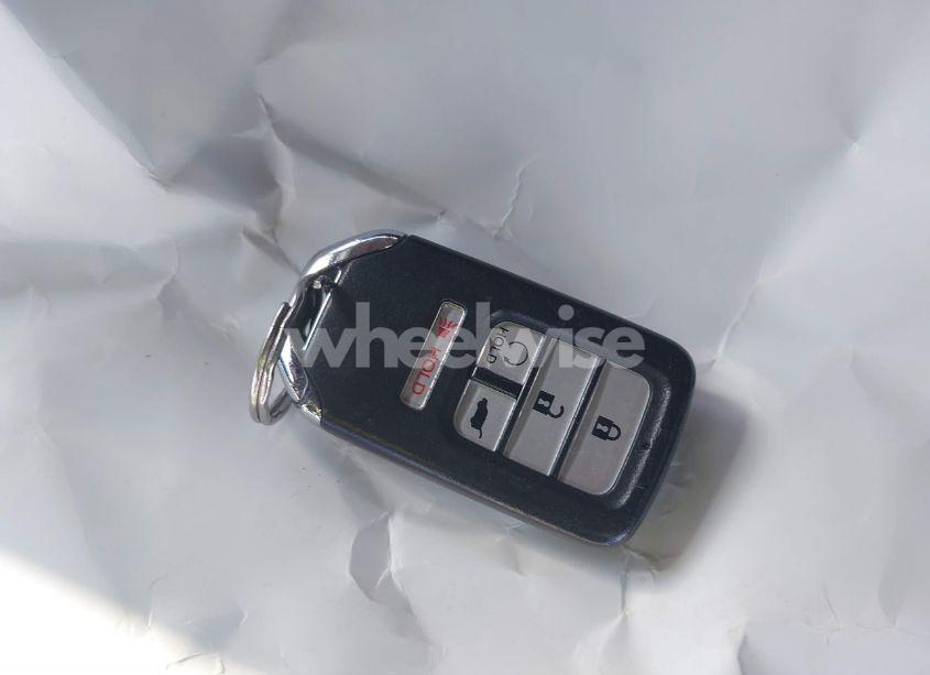 Photo 11 of 2019 Honda Cr-v EX (VIN 7FARW2H55KE031982)