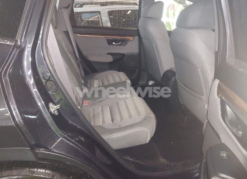 Photo 8 of 2018 Honda Cr-v EX (VIN 7FARW2H56JE019659)