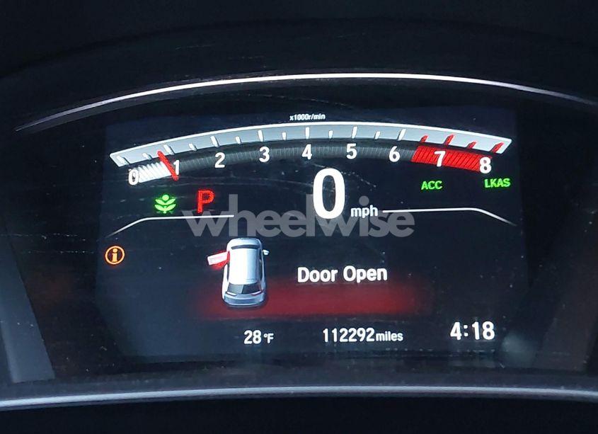 Photo 16 of 2018 Honda Cr-v EX (VIN 7FARW2H56JE019872)