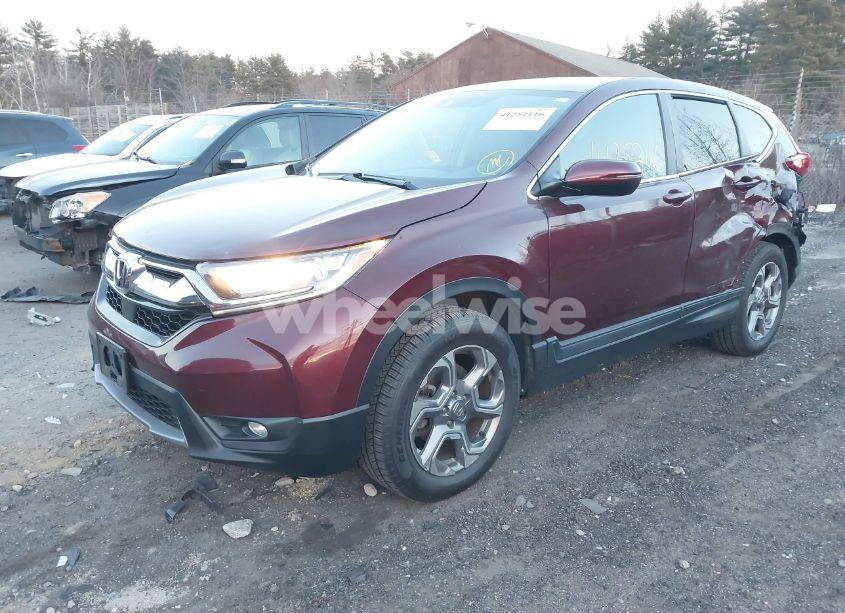 Photo 2 of 2018 Honda Cr-v EX (VIN 7FARW2H56JE019872)