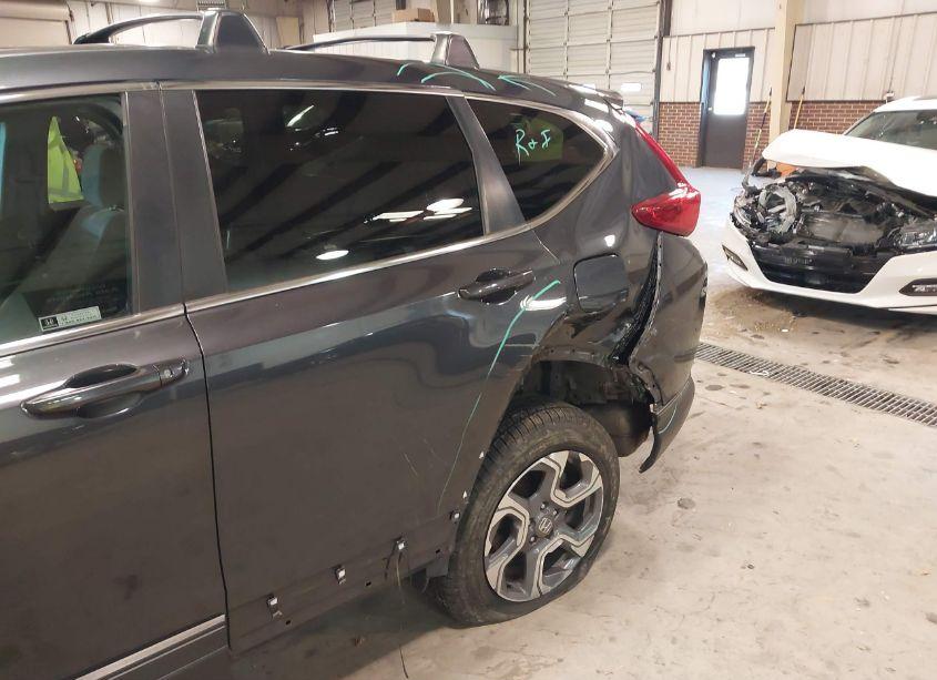 Photo 19 of 2018 Honda Cr-v EX (VIN 7FARW2H56JE049244)