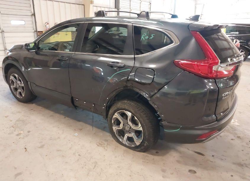 Photo 3 of 2018 Honda Cr-v EX (VIN 7FARW2H56JE049244)