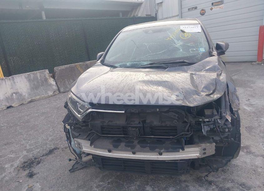 Photo 13 of 2018 Honda Cr-v EX (VIN 7FARW2H56JE059823)