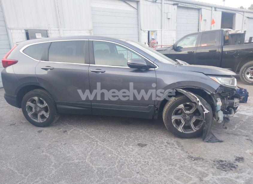 Photo 14 of 2018 Honda Cr-v EX (VIN 7FARW2H56JE059823)