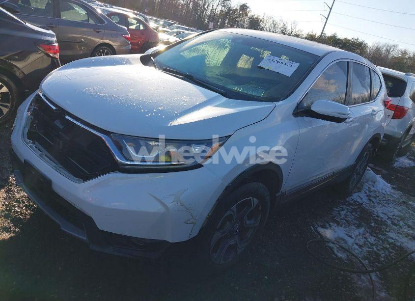 Photo 2 of 2019 Honda Cr-v EX (VIN 7FARW2H56KE002071)