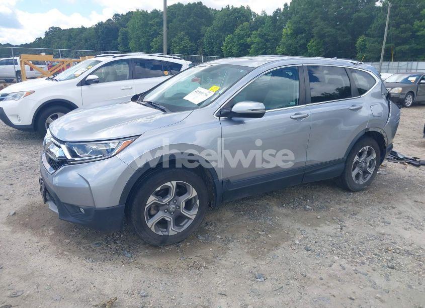 Photo 2 of 2019 Honda Cr-v EX (VIN 7FARW2H56KE031425)