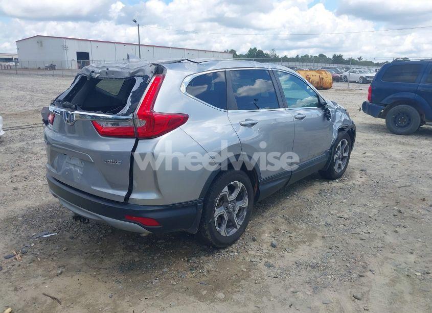Photo 4 of 2019 Honda Cr-v EX (VIN 7FARW2H56KE031425)