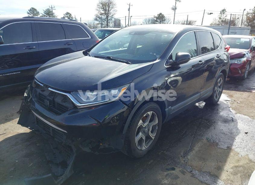 Photo 2 of 2018 Honda Cr-v EX (VIN 7FARW2H57JE012722)