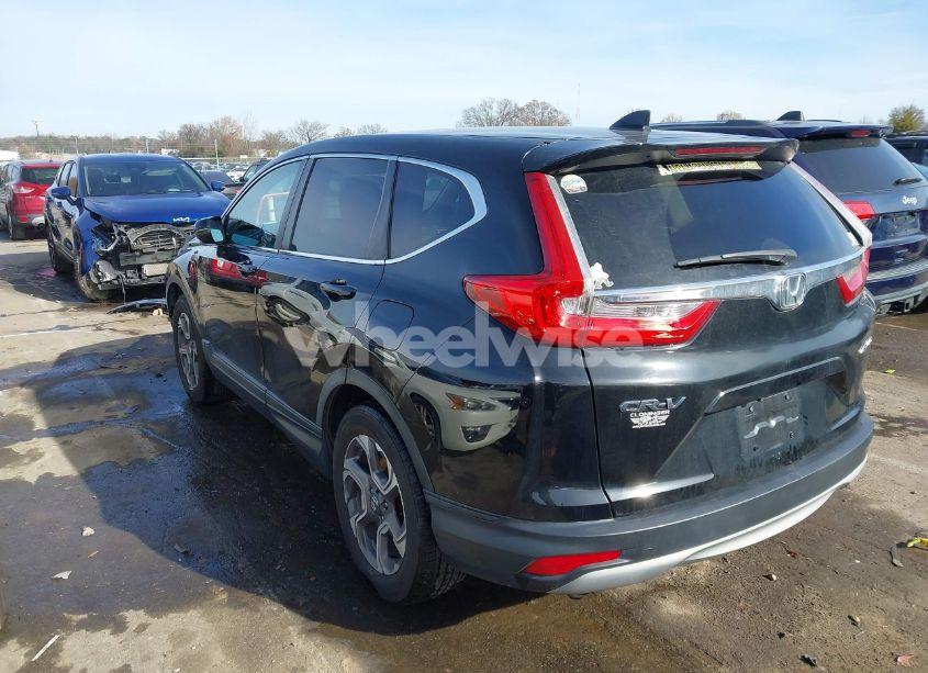 Photo 3 of 2018 Honda Cr-v EX (VIN 7FARW2H57JE012722)