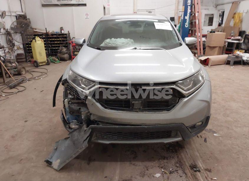 Photo 13 of 2018 Honda Cr-v EX (VIN 7FARW2H57JE037846)