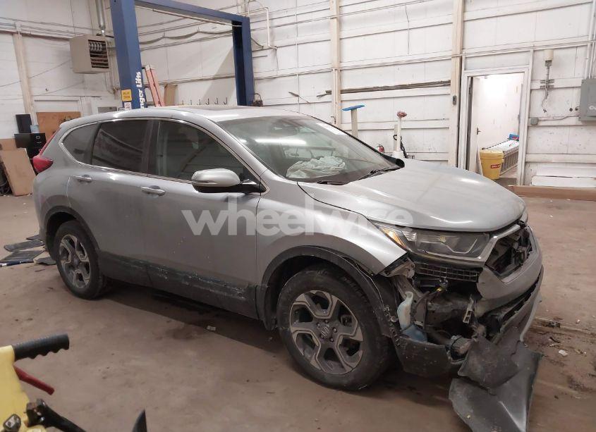 Photo 14 of 2018 Honda Cr-v EX (VIN 7FARW2H57JE037846)