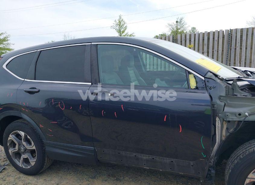 Photo 14 of 2018 Honda Cr-v EX (VIN 7FARW2H57JE067364)