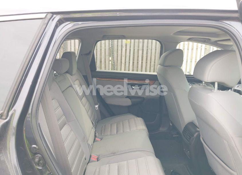 Photo 8 of 2018 Honda Cr-v EX (VIN 7FARW2H57JE067364)