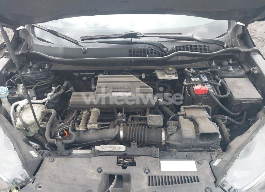 Photo 10 of 2018 Honda Cr-v EX (VIN 7FARW2H57JE068384)