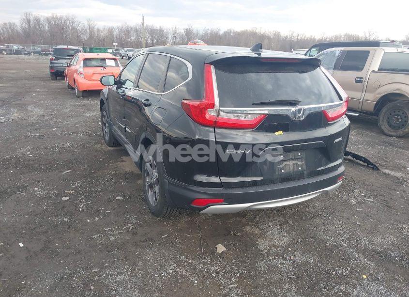 Photo 3 of 2018 Honda Cr-v EX (VIN 7FARW2H57JE068384)