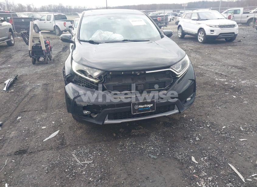 Photo 6 of 2018 Honda Cr-v EX (VIN 7FARW2H57JE068384)