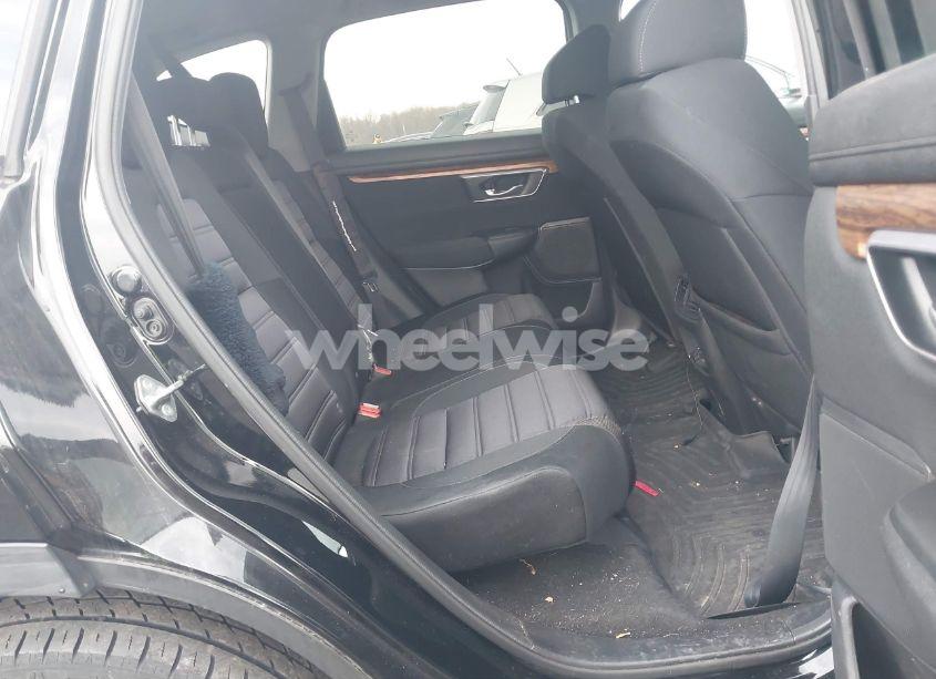 Photo 8 of 2018 Honda Cr-v EX (VIN 7FARW2H57JE068384)