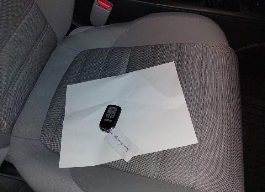 Photo 11 of 2018 Honda Cr-v EX (VIN 7FARW2H57JE070832)